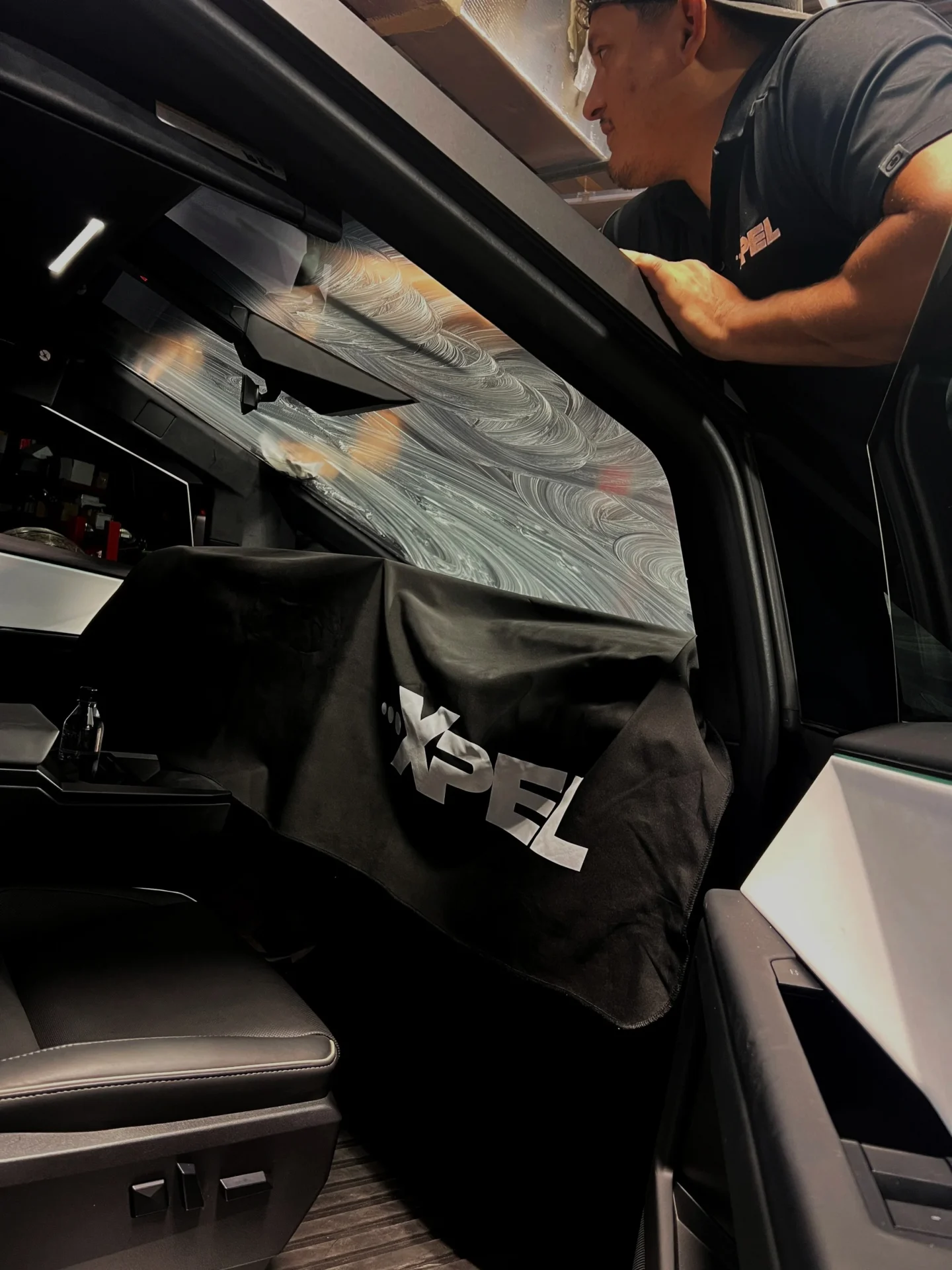 Certified and Trusted Installers of Window Tinting Services at Carologist in Austin & Round Rock, Texas
